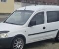 Белый Опель Комбо груз.-пасс., объемом двигателя 1.3 л и пробегом 370 тыс. км за 3650 $, фото 1 на Automoto.ua