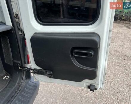 Білий Опель Комбо вант.-пас., об'ємом двигуна 1.2 л та пробігом 268 тис. км за 4300 $, фото 42 на Automoto.ua