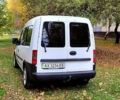 Белый Опель Комбо груз.-пасс., объемом двигателя 1.6 л и пробегом 270 тыс. км за 4800 $, фото 1 на Automoto.ua