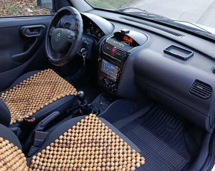 Білий Опель Комбо вант.-пас., об'ємом двигуна 1.3 л та пробігом 268 тис. км за 4500 $, фото 12 на Automoto.ua