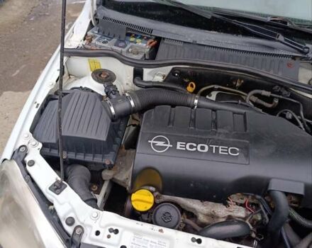 Білий Опель Комбо вант.-пас., об'ємом двигуна 1.25 л та пробігом 228 тис. км за 2999 $, фото 23 на Automoto.ua