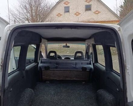 Білий Опель Комбо вант.-пас., об'ємом двигуна 1.25 л та пробігом 228 тис. км за 2999 $, фото 17 на Automoto.ua