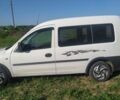 Белый Опель Комбо груз.-пасс., объемом двигателя 0 л и пробегом 293 тыс. км за 3200 $, фото 2 на Automoto.ua