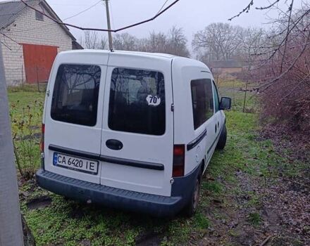 Білий Опель Комбо вант.-пас., об'ємом двигуна 1.25 л та пробігом 200 тис. км за 3300 $, фото 1 на Automoto.ua