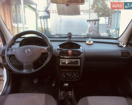 Білий Опель Комбо вант.-пас., об'ємом двигуна 1.69 л та пробігом 200 тис. км за 3750 $, фото 9 на Automoto.ua