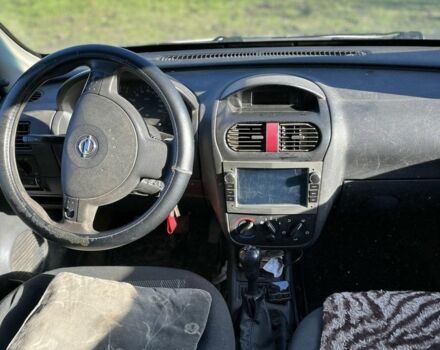 Белый Опель Комбо груз.-пасс., объемом двигателя 1.2 л и пробегом 31 тыс. км за 2300 $, фото 5 на Automoto.ua