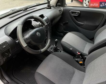 Белый Опель Комбо груз.-пасс., объемом двигателя 1.2 л и пробегом 422 тыс. км за 4200 $, фото 14 на Automoto.ua