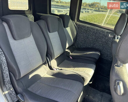 Білий Опель Комбо вант.-пас., об'ємом двигуна 1.3 л та пробігом 431 тис. км за 3500 $, фото 13 на Automoto.ua