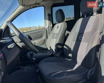 Білий Опель Комбо вант.-пас., об'ємом двигуна 1.3 л та пробігом 431 тис. км за 3500 $, фото 8 на Automoto.ua