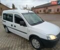 Белый Опель Комбо груз.-пасс., объемом двигателя 1.25 л и пробегом 286 тыс. км за 3500 $, фото 1 на Automoto.ua