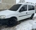 Белый Опель Комбо груз.-пасс., объемом двигателя 1.7 л и пробегом 254 тыс. км за 4200 $, фото 1 на Automoto.ua