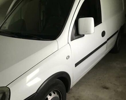 Белый Опель Комбо груз.-пасс., объемом двигателя 1.25 л и пробегом 130 тыс. км за 4200 $, фото 9 на Automoto.ua