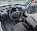 Білий Опель Комбо вант.-пас., об'ємом двигуна 1.25 л та пробігом 373 тис. км за 3600 $, фото 31 на Automoto.ua