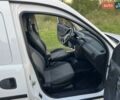 Белый Опель Комбо груз.-пасс., объемом двигателя 1.6 л и пробегом 223 тыс. км за 4400 $, фото 26 на Automoto.ua