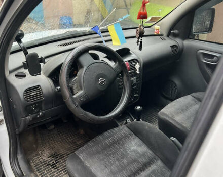 Белый Опель Комбо груз.-пасс., объемом двигателя 1.3 л и пробегом 310 тыс. км за 4100 $, фото 18 на Automoto.ua