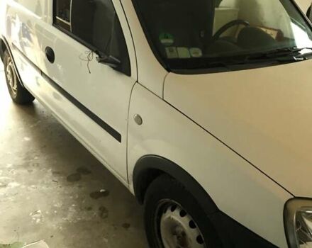 Белый Опель Комбо груз.-пасс., объемом двигателя 1.25 л и пробегом 130 тыс. км за 4200 $, фото 10 на Automoto.ua