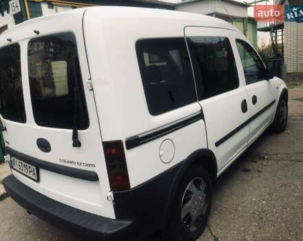 Білий Опель Комбо вант.-пас., об'ємом двигуна 1.69 л та пробігом 200 тис. км за 3750 $, фото 7 на Automoto.ua