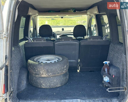 Білий Опель Комбо вант.-пас., об'ємом двигуна 1.3 л та пробігом 431 тис. км за 3500 $, фото 14 на Automoto.ua