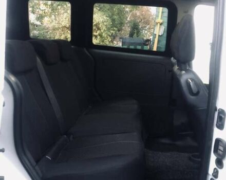 Білий Опель Комбо вант.-пас., об'ємом двигуна 1.69 л та пробігом 200 тис. км за 3750 $, фото 30 на Automoto.ua