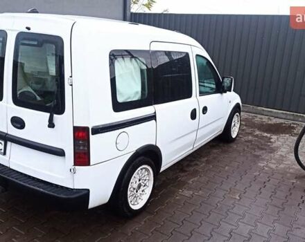 Білий Опель Комбо вант.-пас., об'ємом двигуна 1.7 л та пробігом 385 тис. км за 4700 $, фото 18 на Automoto.ua