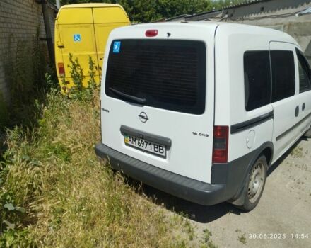 Опель Комбо груз.-пасс. 2007 в Житомире на Automoto.ua Белый Опель Комбо груз.-пасс., объемом двигателя 0 л и пробегом 273 тыс. км за 4200 $, фото 3 на Automoto.ua