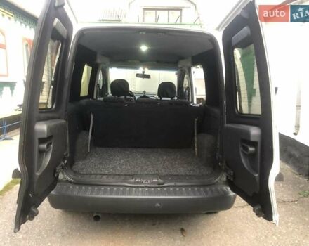 Білий Опель Комбо вант.-пас., об'ємом двигуна 1.69 л та пробігом 200 тис. км за 3750 $, фото 15 на Automoto.ua