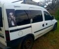Білий Опель Комбо вант.-пас., об'ємом двигуна 1.7 л та пробігом 300 тис. км за 2500 $, фото 2 на Automoto.ua