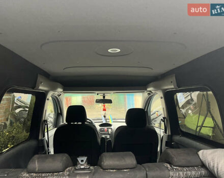 Белый Опель Комбо груз.-пасс., объемом двигателя 1.3 л и пробегом 310 тыс. км за 4100 $, фото 16 на Automoto.ua