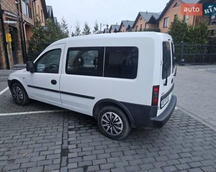 Білий Опель Комбо вант.-пас., об'ємом двигуна 1.25 л та пробігом 373 тис. км за 3600 $, фото 10 на Automoto.ua