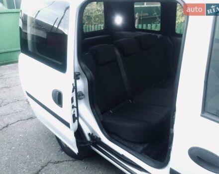 Білий Опель Комбо вант.-пас., об'ємом двигуна 1.69 л та пробігом 200 тис. км за 3750 $, фото 22 на Automoto.ua