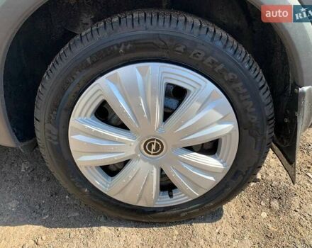 Опель Комбо груз.-пасс. 2007 в Черкассах на Automoto.ua Белый Опель Комбо груз.-пасс., объемом двигателя 1.3 л и пробегом 322 тыс. км за 4300 $, фото 25 на Automoto.ua