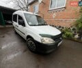 Белый Опель Комбо груз.-пасс., объемом двигателя 1.3 л и пробегом 310 тыс. км за 4100 $, фото 2 на Automoto.ua