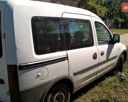 Білий Опель Комбо вант.-пас., об'ємом двигуна 1.36 л та пробігом 300 тис. км за 3760 $, фото 7 на Automoto.ua