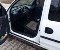 Белый Опель Комбо груз.-пасс., объемом двигателя 1.7 л и пробегом 250 тыс. км за 5150 $, фото 3 на Automoto.ua