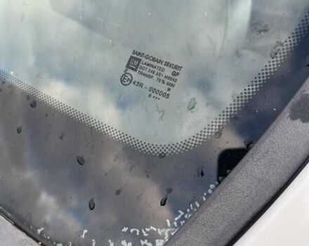 Белый Опель Комбо груз.-пасс., объемом двигателя 1.3 л и пробегом 267 тыс. км за 4000 $, фото 5 на Automoto.ua