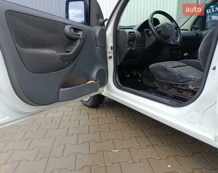 Белый Опель Комбо груз.-пасс., объемом двигателя 1.25 л и пробегом 286 тыс. км за 3500 $, фото 41 на Automoto.ua