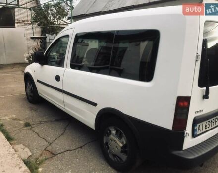Білий Опель Комбо вант.-пас., об'ємом двигуна 1.69 л та пробігом 200 тис. км за 3750 $, фото 6 на Automoto.ua
