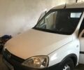Белый Опель Комбо груз.-пасс., объемом двигателя 1.25 л и пробегом 130 тыс. км за 4200 $, фото 4 на Automoto.ua