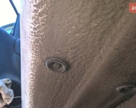 Білий Опель Комбо вант.-пас., об'ємом двигуна 1.36 л та пробігом 300 тис. км за 3760 $, фото 17 на Automoto.ua