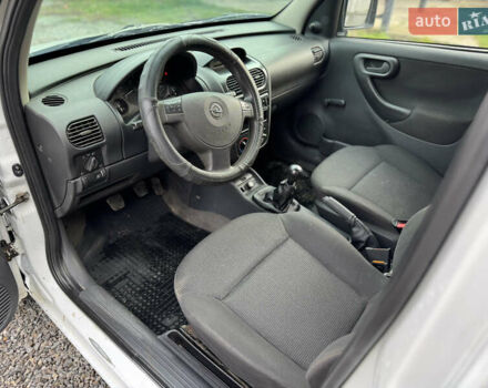 Білий Опель Комбо вант.-пас., об'ємом двигуна 1.69 л та пробігом 154 тис. км за 3500 $, фото 3 на Automoto.ua