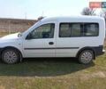Білий Опель Комбо вант.-пас., об'ємом двигуна 1.25 л та пробігом 240 тис. км за 3500 $, фото 1 на Automoto.ua