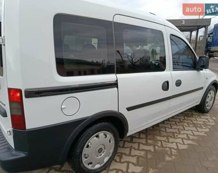 Белый Опель Комбо груз.-пасс., объемом двигателя 1.25 л и пробегом 286 тыс. км за 3500 $, фото 26 на Automoto.ua