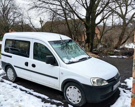 Білий Опель Комбо вант.-пас., об'ємом двигуна 1.25 л та пробігом 275 тис. км за 3800 $, фото 5 на Automoto.ua