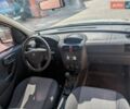 Белый Опель Комбо груз.-пасс., объемом двигателя 1.25 л и пробегом 280 тыс. км за 2999 $, фото 11 на Automoto.ua