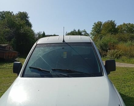 Белый Опель Комбо груз.-пасс., объемом двигателя 1.2 л и пробегом 320 тыс. км за 4500 $, фото 2 на Automoto.ua