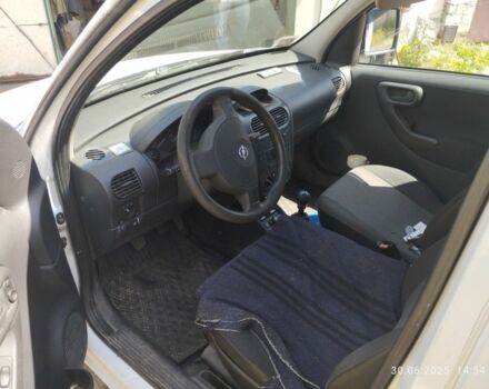 Білий Опель Комбо вант.-пас., об'ємом двигуна 0 л та пробігом 273 тис. км за 4200 $, фото 5 на Automoto.ua