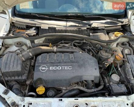 Опель Комбо груз.-пасс. 2007 в Черкассах на Automoto.ua Белый Опель Комбо груз.-пасс., объемом двигателя 1.3 л и пробегом 322 тыс. км за 4300 $, фото 7 на Automoto.ua