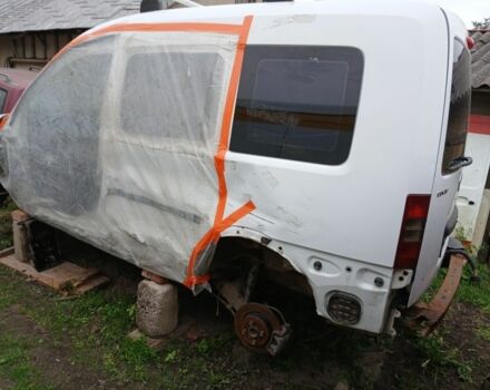 Білий Опель Комбо вант.-пас., об'ємом двигуна 1.4 л та пробігом 260 тис. км за 596 $, фото 3 на Automoto.ua