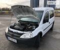 Опель Комбо груз.-пасс. 2008 в Киеве на Automoto.ua Белый Опель Комбо груз.-пасс., объемом двигателя 1.2 л и пробегом 192 тыс. км за 4350 $, фото 6 на Automoto.ua