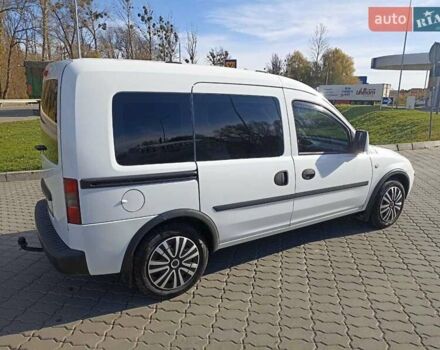 Белый Опель Комбо груз.-пасс., объемом двигателя 1.6 л и пробегом 215 тыс. км за 5600 $, фото 8 на Automoto.ua